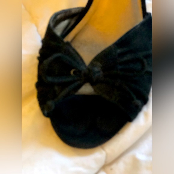 Gorgeous PELLE Moda shoes - Picture 3 of 4